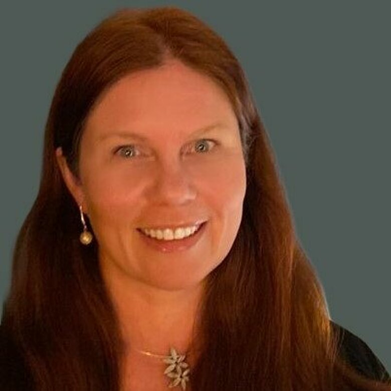 Portrait Professor Heli Harvala